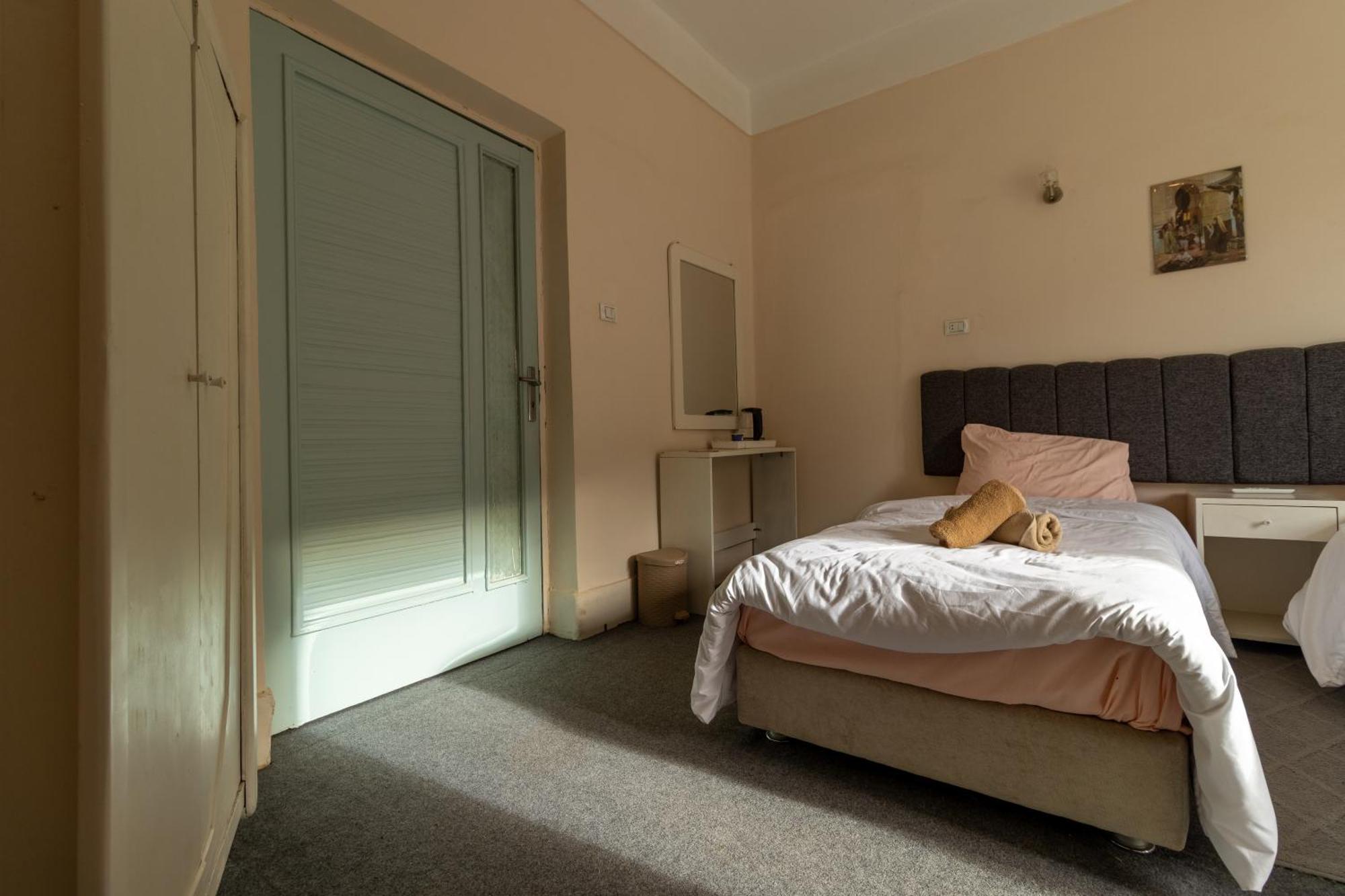 The Grand Pyramids View Hotel Kafret el-Gabal Rom bilde