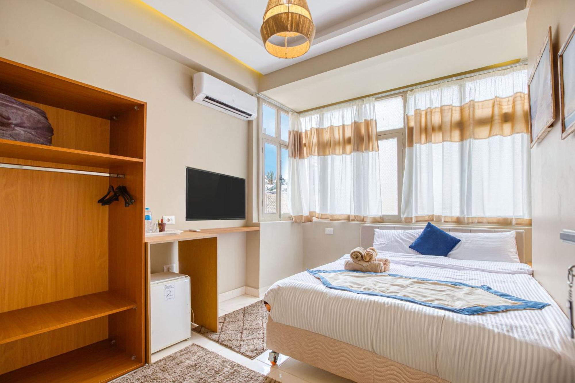 The Grand Pyramids View Hotel Kafret el-Gabal Rom bilde